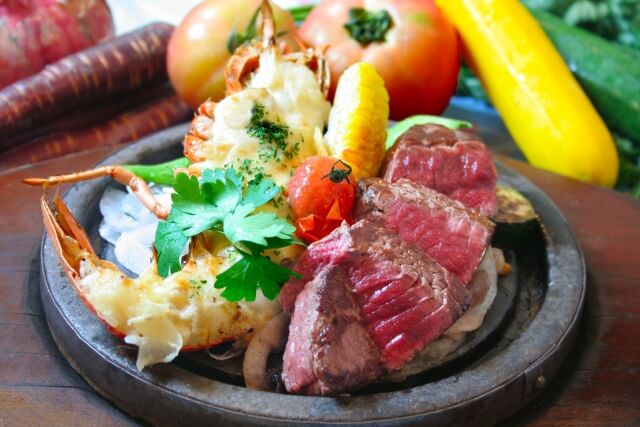 【三宮】ランチに神戸牛ステーキが人気の理由・メリットを解説