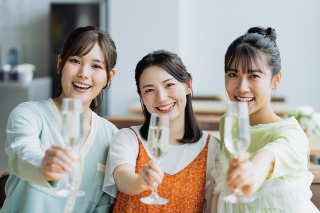 優雅な女子会を！女性同士で気兼ねなく過ごす楽しみ方